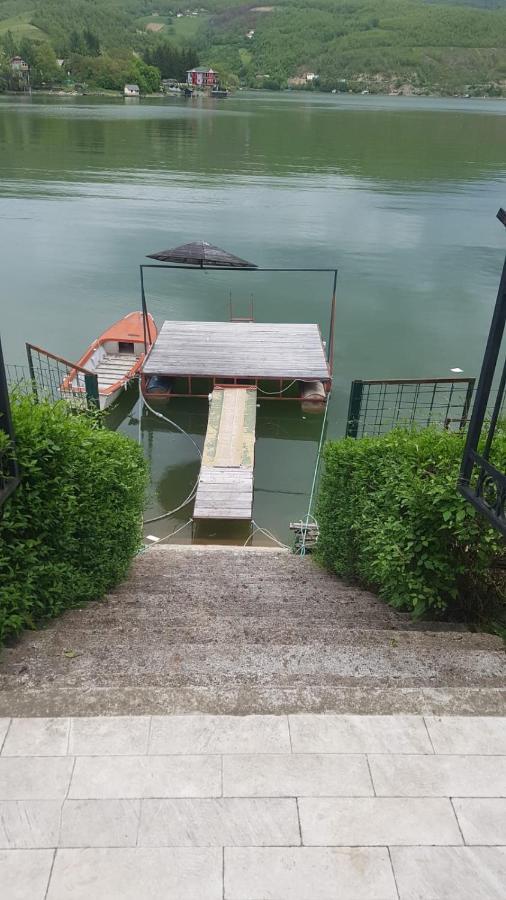 Lake House Novi Pazar Kültér fotó