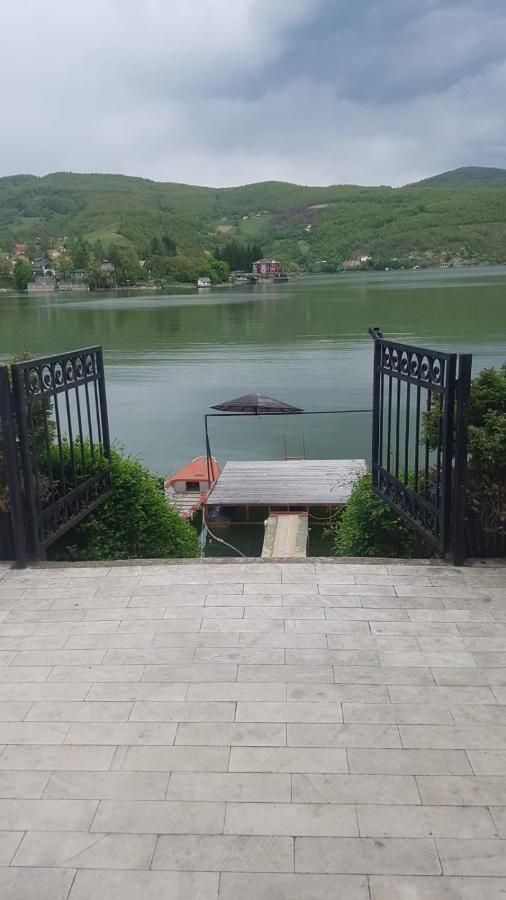 Lake House Novi Pazar Kültér fotó